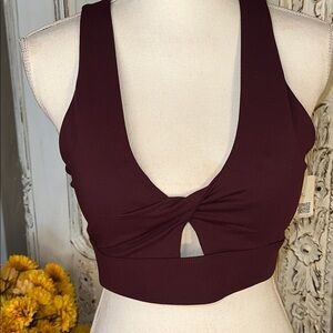 Fabletics Oasis Burgundy Twist Sports Bra NWT